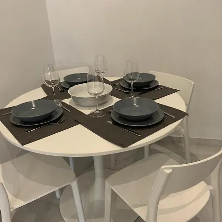 Apartamento Hub Cuesta Del Rosario * Sevilla